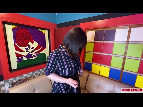 ❤️ Чоң көкүрөктөрү бар жапон сүйкүмдүү секс оюнчуктары менен мастурбация жасап, оргазмга ээ. Ал интервьюсунда өзүнүн башынан өткөн окуялары тууралуу айтып берет. Чоң сиськи жана түктүү киска катуу онтоп жатат. Осакапорн Секс видео боюнча бизде ❌️❤